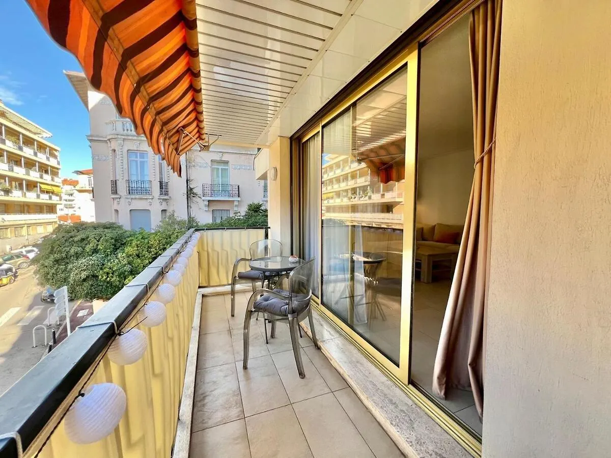Apartment Beautiful 2 Rooms - Ac - Wifi - Near Palais Cannes France