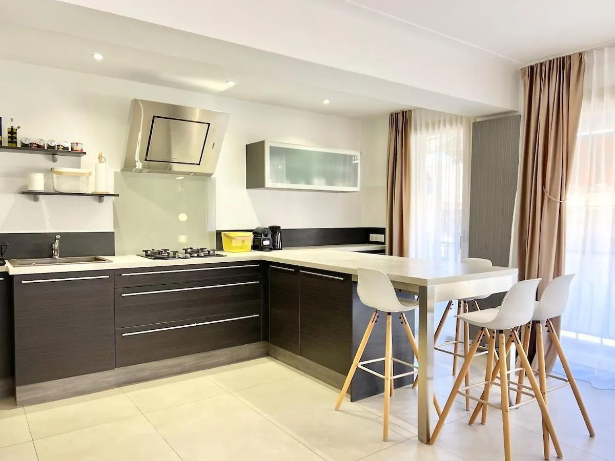 Beautiful 2 Rooms - Ac - Wifi - Near Palais Cannes